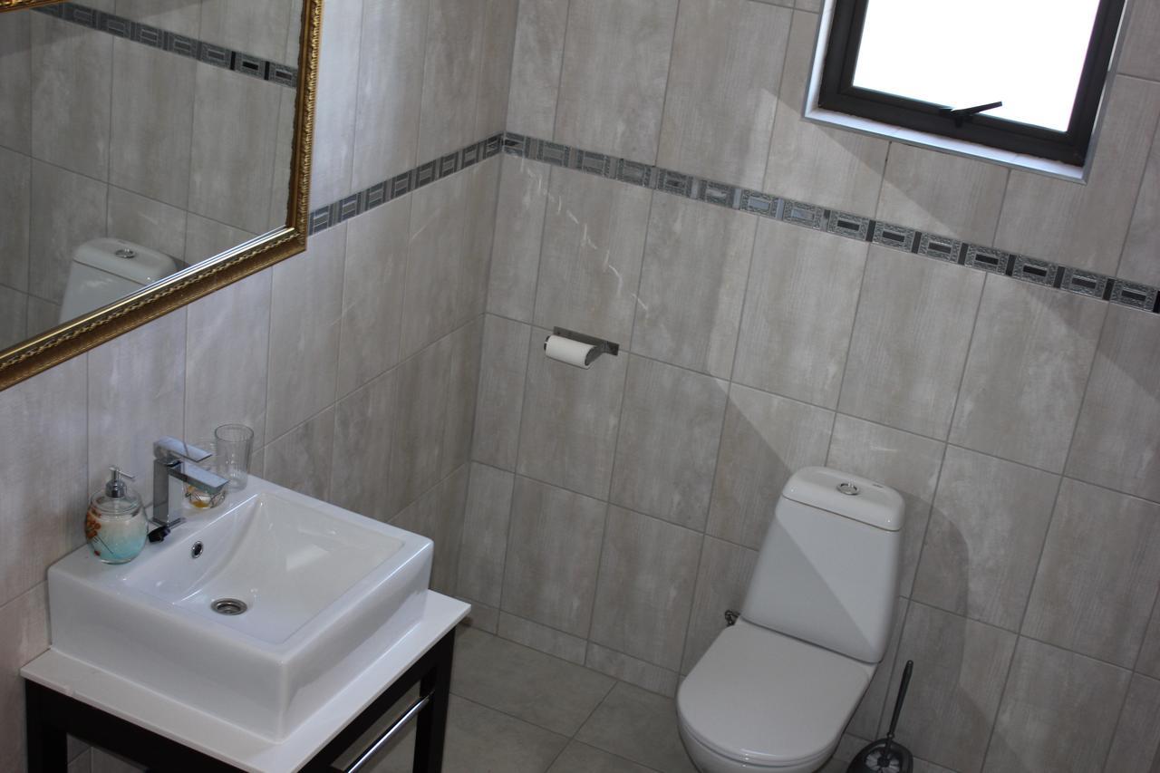 Coco Palm Bed&Breakfast Windhoek Exterior foto